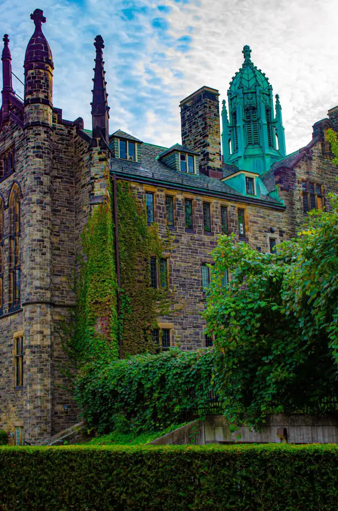 10 Little Ivies As Good As The Actual Ivies