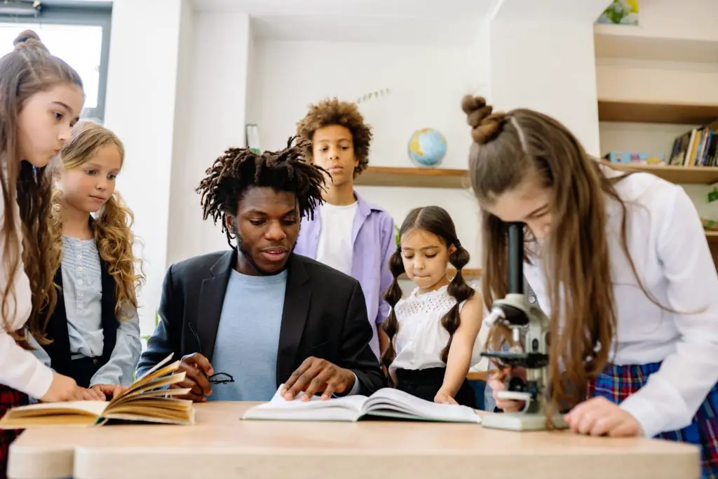 How To Apply For College In The USA For International Students?