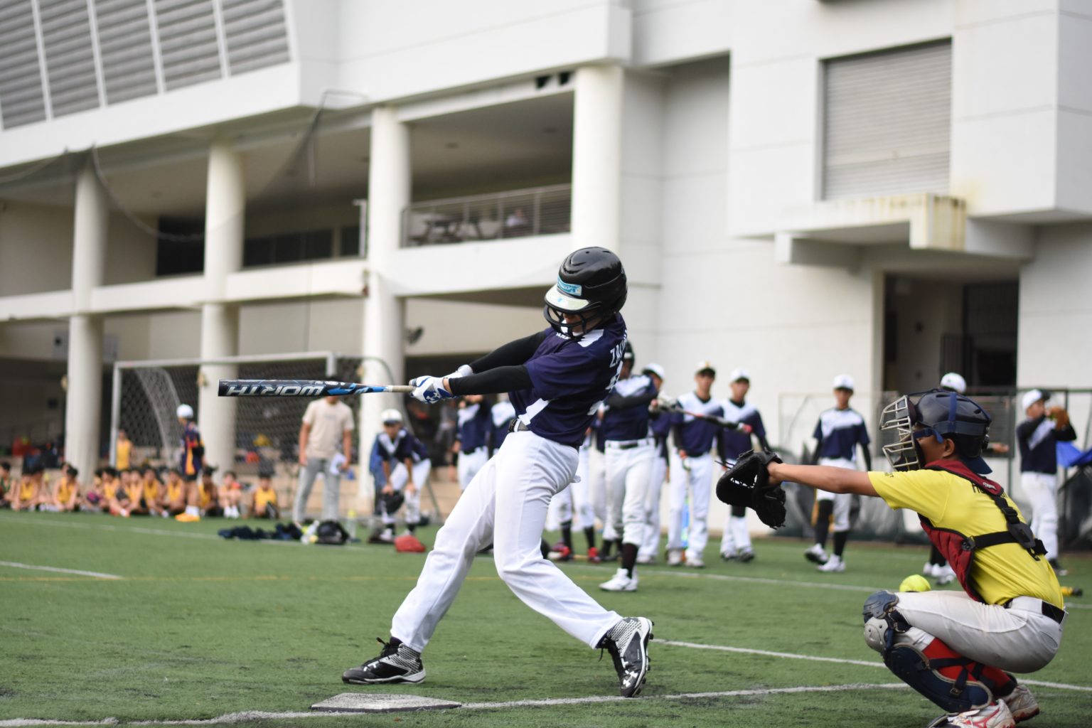 do-colleges-have-baseball-teams