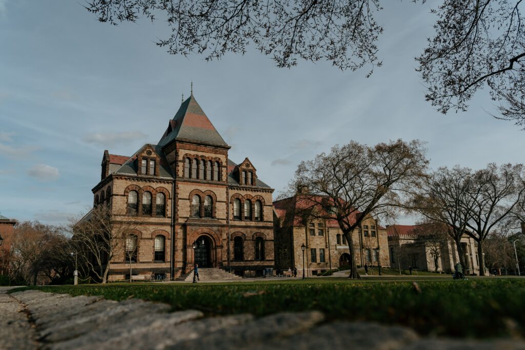 Let us know Best Hidden Gem Colleges In The Midwest.