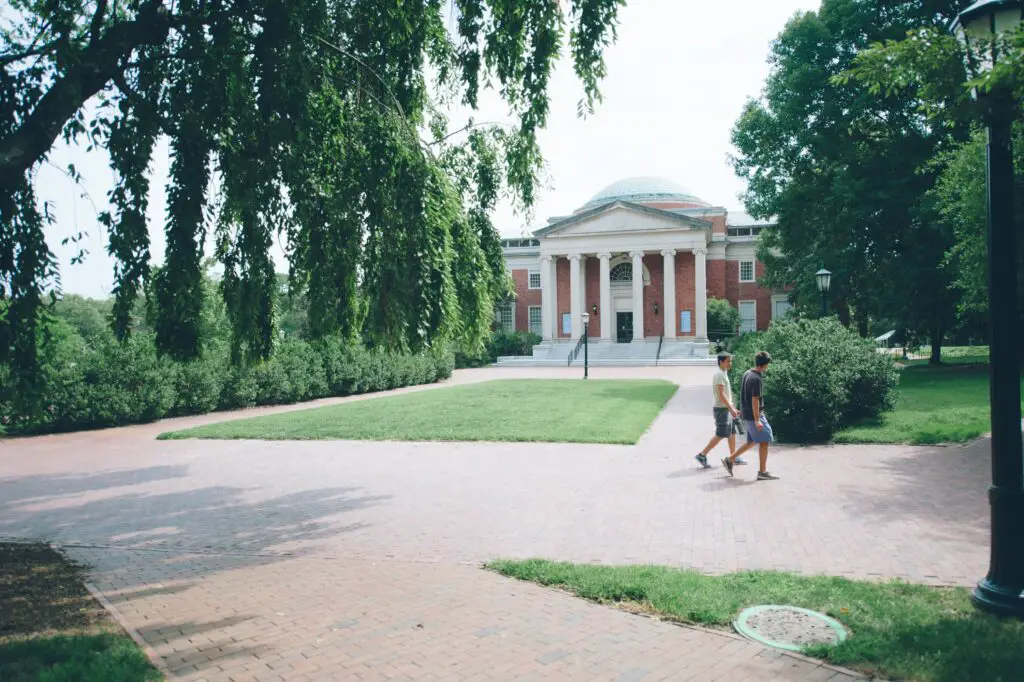 Who Else Wants To Go To UNC At Chapel Hill?