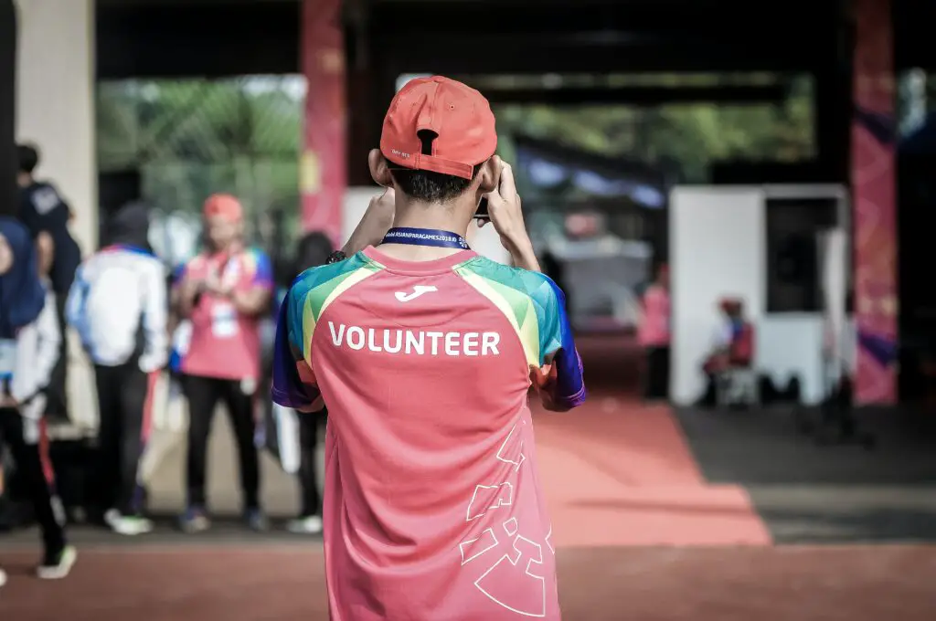 Do Colleges Look At Volunteer Hours?