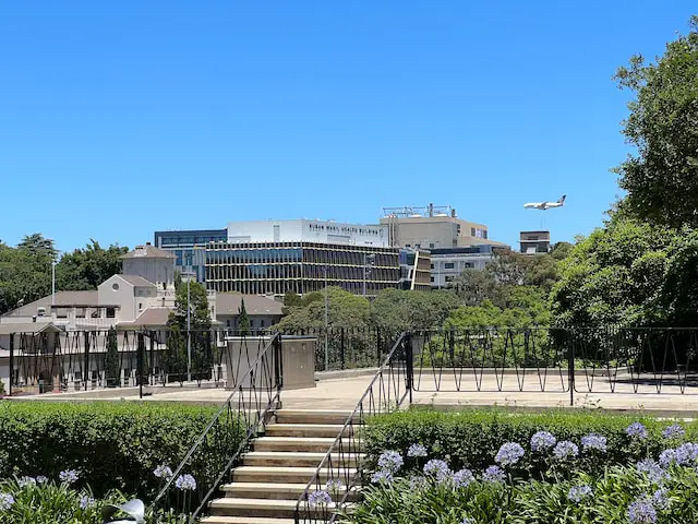 Pros & cons of University of Massachusetts Global