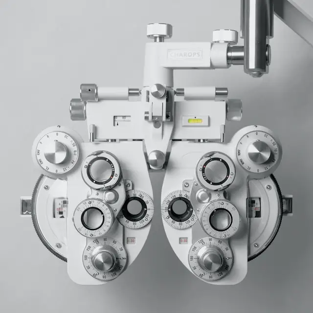 Pros & cons of Illinois College of Optometry