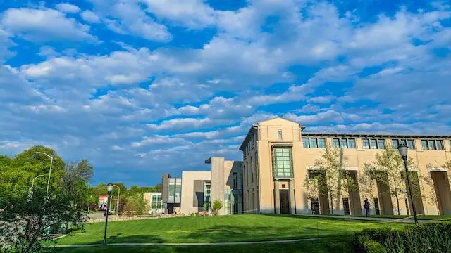 Fun facts about Carnegie Mellon University