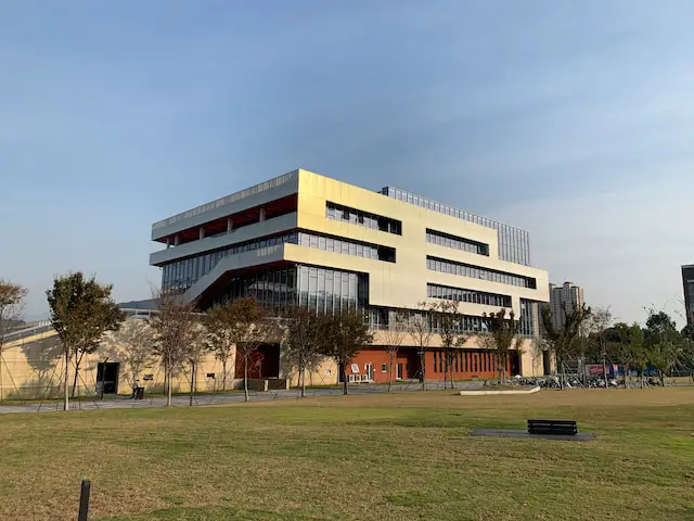 Fun facts about Golden Gate University