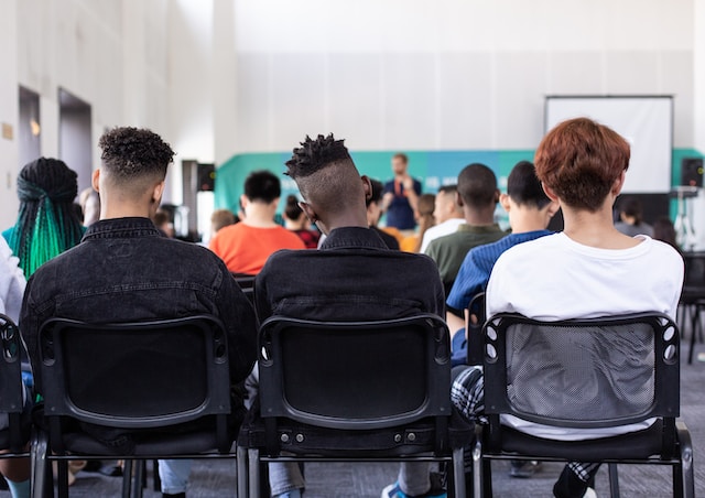 Pros & cons of Daemen College