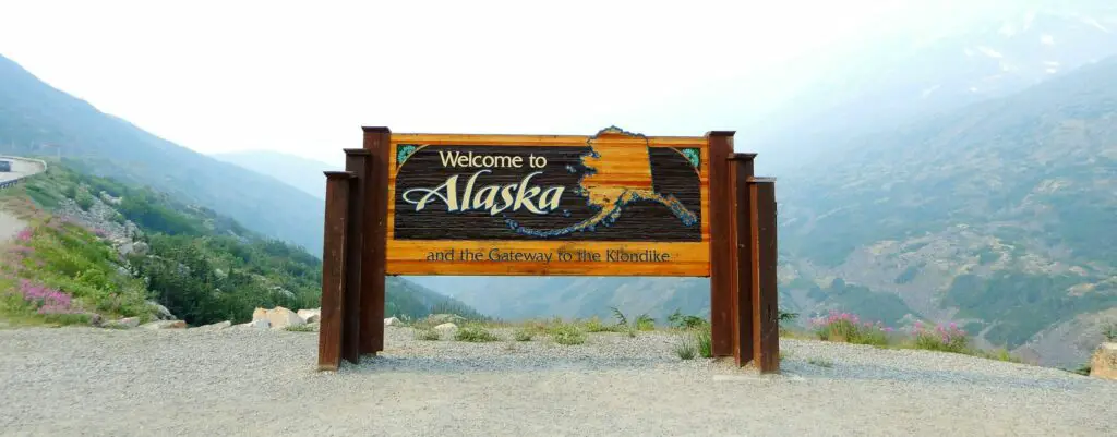 150+ Best Alaska Puns and Jokes