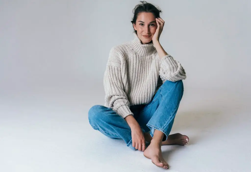 What Does It Mean When A Guy Gives You His Sweater Or Hoodie?