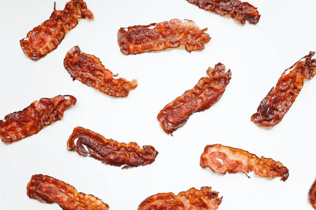 150+ Best Bacon Puns and Pokes